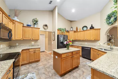 Kitchen - 2151 SE 59th St, Ocala, FL 34480 photo 1 of 5