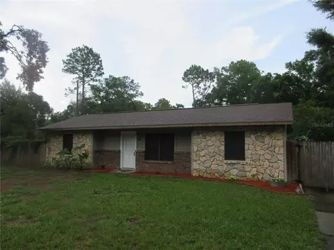6141 NW 64th Ct, Ocala, FL 34482