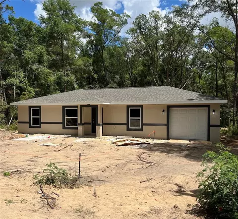 20769 SW Oriole Dr, Dunnellon, FL 34431