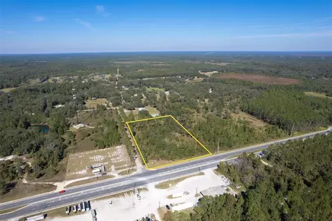 108 Willis Rd, Interlachen, FL 32148 photo 2