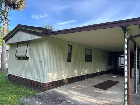 13059 NE 44th Ln, Silver Springs, FL 34488