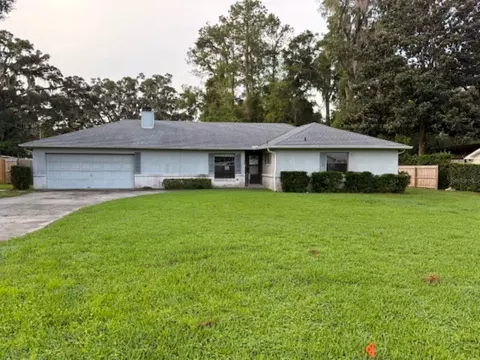 818 SE 21st Pl, Ocala, FL 34471