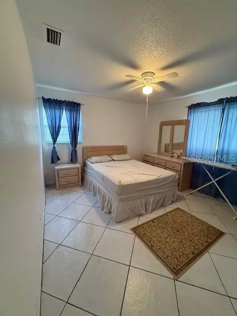 Bedroom - 499 Water Rd, Ocala, FL 34472 photo 2 of 4