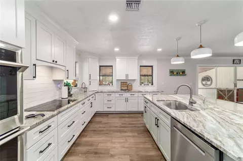 Kitchen - 1308 SE 18th St, Ocala, FL 34471 photo 3 of 6