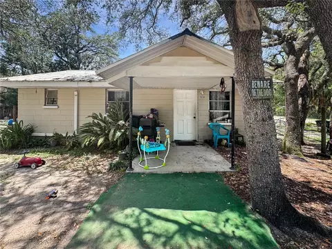 15536 SE 203rd Ave, Umatilla, FL 32784