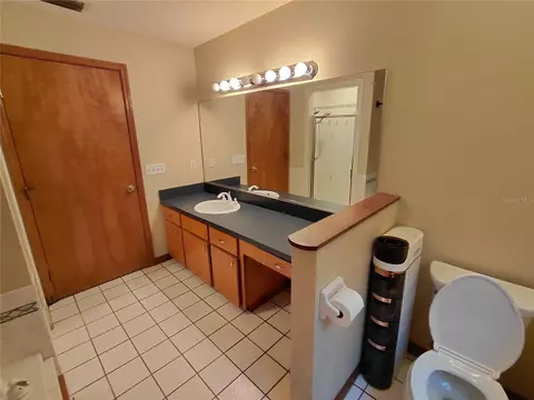 Bath - 33 Pine Trace Crse, Ocala, FL 34472 photo 2 of 8