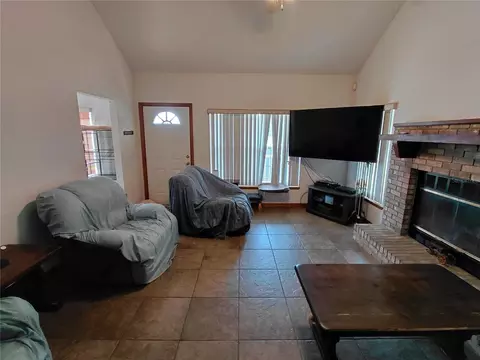 Living - 33 Pine Trace Crse, Ocala, FL 34472 photo 3 of 4