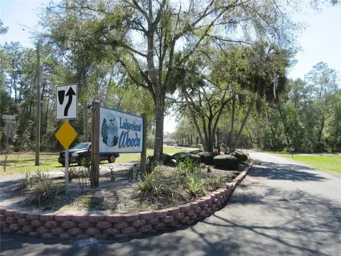 13023 NE 6th Pl, Silver Springs, FL 34488
