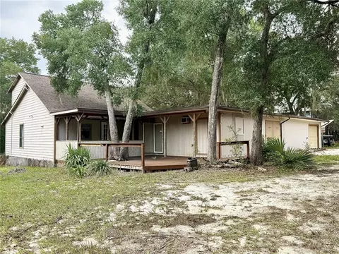 25600 SE 152nd Pl, Umatilla, FL 32784