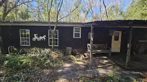 15359 SE 156th Place Rd, Weirsdale, FL 32195