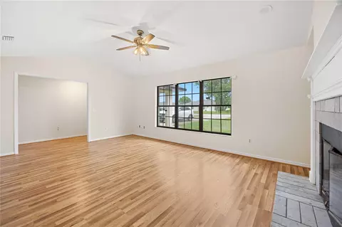 Living - 34 Pine Crse, Ocala, FL 34472 photo 1 of 4