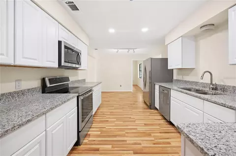 Kitchen - 34 Pine Crse, Ocala, FL 34472 photo 1 of 4