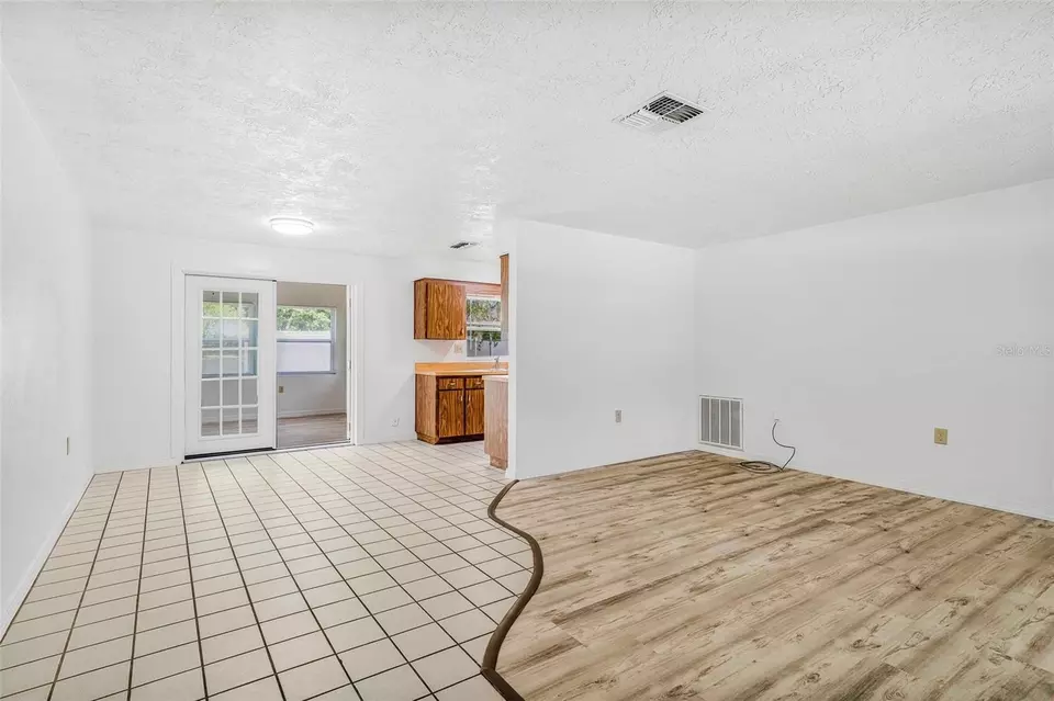 231 S Barbour St Beverly Hills - OM705452 0 Ea6IEb R.webp