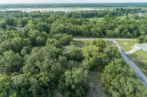 11924 N Belluzzi Ter, Dunnellon, FL 34433