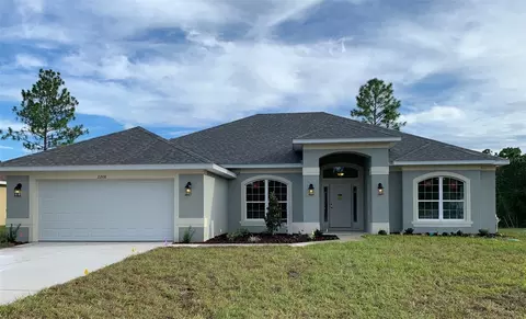 2208 W Landmark Dr, Citrus Springs, FL 34434
