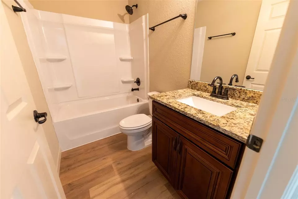 Bath - 148 Dogwood Drive Cir, Ocala, FL 34472 photo 4 of 6