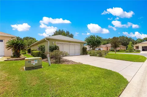 Exterior - 8018 SW 83rd Pl, Ocala, FL 34476 photo 9 of 11