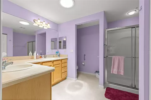 Bath - 8018 SW 83rd Pl, Ocala, FL 34476 photo 2 of 3