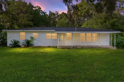1122 NE 10th St, Ocala, FL 34470