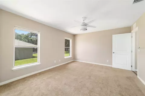 Bedroom - 5315 SE 26th Ave, Ocala, FL 34480 photo 3 of 8
