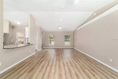 Living - 5315 SE 26th Ave, Ocala, FL 34480 photo 6 of 8