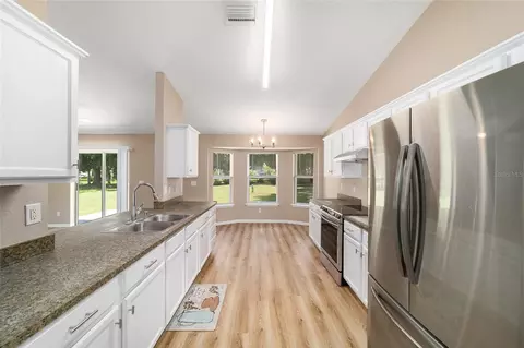 Kitchen - 5315 SE 26th Ave, Ocala, FL 34480 photo 2 of 2