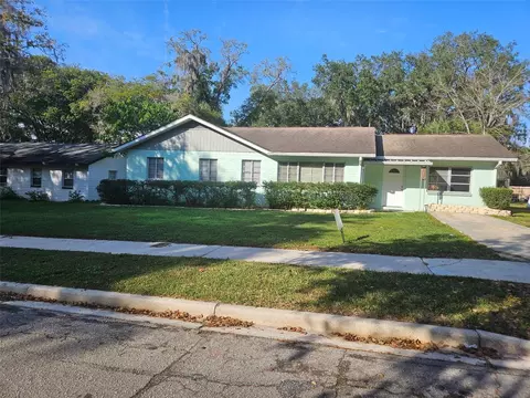 1137 NE 9th St, Ocala, FL 34470 photo 1