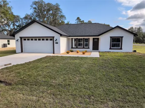 16 Bahia Pass Dr, Ocala, FL 34472