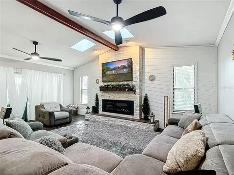 Living - 1276 W Pearson St, Hernando, FL 34442 photo 3 of 5