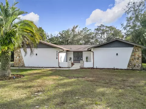 Exterior - 1276 W Pearson St, Hernando, FL 34442 photo 4 of 29