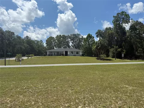 10335 N Citrus Springs Blvd #9, Dunnellon, FL 34434