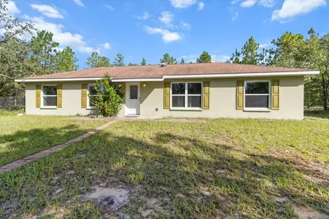 2995 W Buccaneer Ln, Citrus Springs, FL 34433