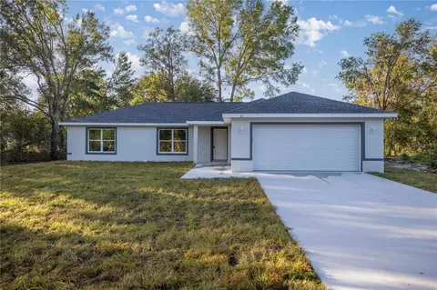 18 Malauka Place Trl, Ocklawaha, FL 32179