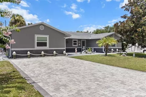1201 NW 5th Ter, Crystal River, FL 34428