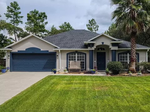 8525 N Spartan Dr, Citrus Springs, FL 34433