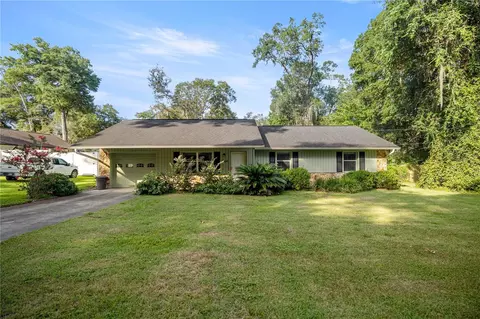 2564 NE 32nd Pl, Ocala, FL 34479