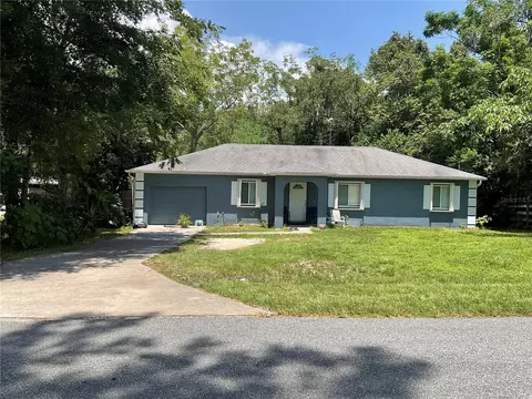 4975 SE 115th St, Belleview, FL 34420