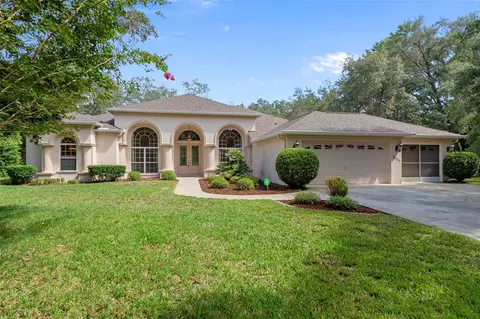 3323 W Blossom Dr, Beverly Hills, FL 34465