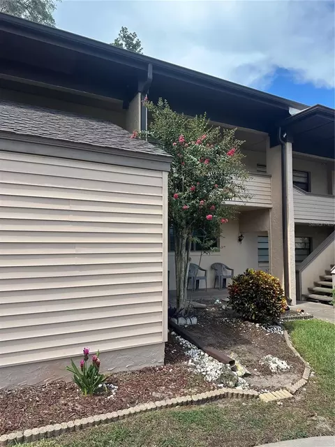 2415 NE 7th St #2, Ocala, FL 34470