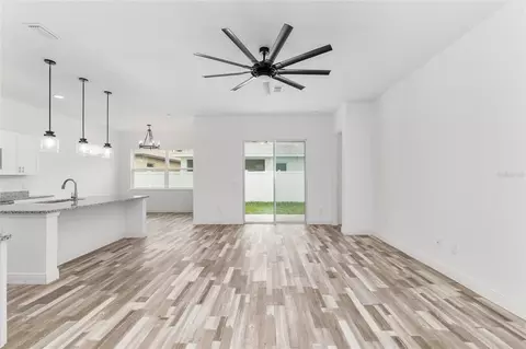 Living - 4722 SE 25th Loop, Ocala, FL 34480 photo 1 of 2