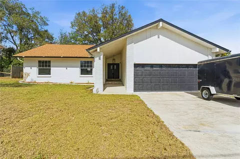 616 Water Rd, Ocala, FL 34472