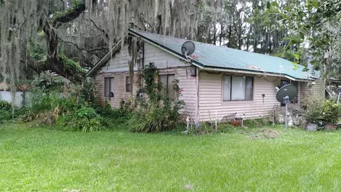 15402 SE Us Highway 301, Hawthorne, FL 32640