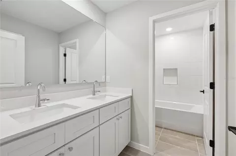 Bath - 4480 NW 37th Street Rd, Ocala, FL 34482 photo 1 of 2