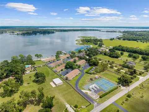 11001 SE Sunset Harbor Rd #B13, Summerfield, FL 34491