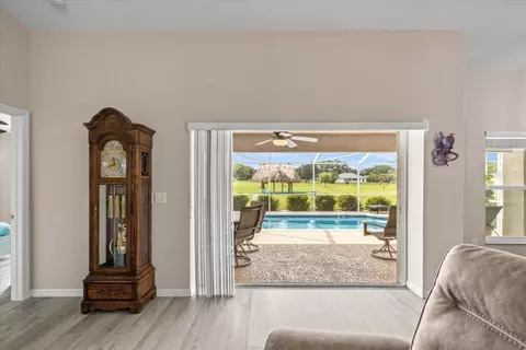 Other - 700 E Boston St, Hernando, FL 34442 photo 3 of 7