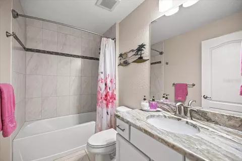 Bath - 700 E Boston St, Hernando, FL 34442 photo 3 of 3