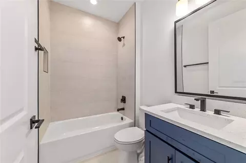 Bath - 7 Oak Trl, Ocala, FL 34472 photo 3 of 3