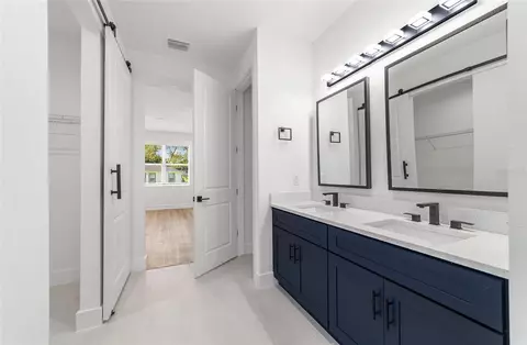 Entry Way - 7 Oak Trl, Ocala, FL 34472 photo 2 of 3