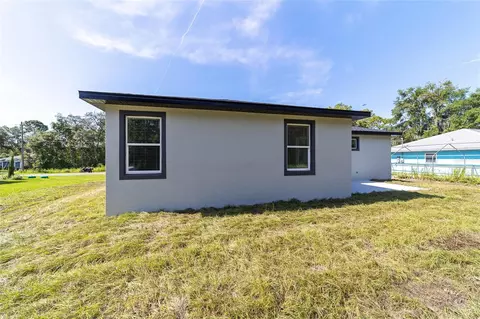 Exterior - 7 Oak Trl, Ocala, FL 34472 photo 9 of 12