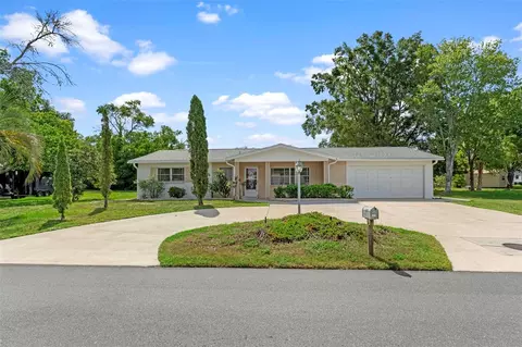 97 S Lee St, Beverly Hills, FL 34465